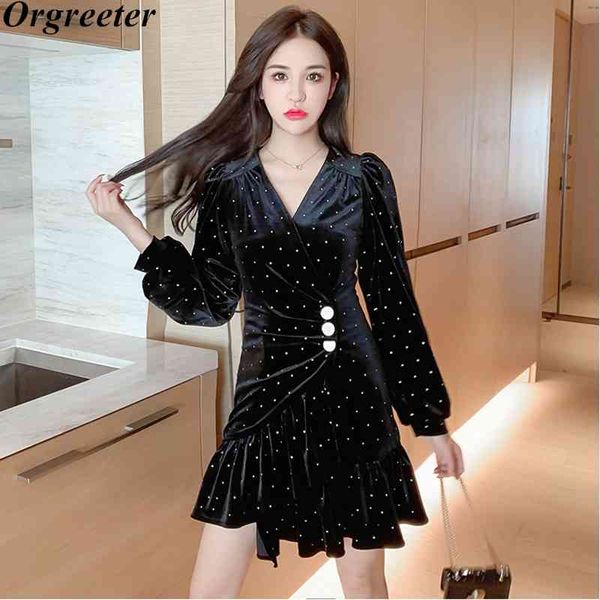 

autumn temperament ruched slim ruffled fishtail hem asymmetry dress v-neck lantern sleeve black velvet 210525, Black;gray