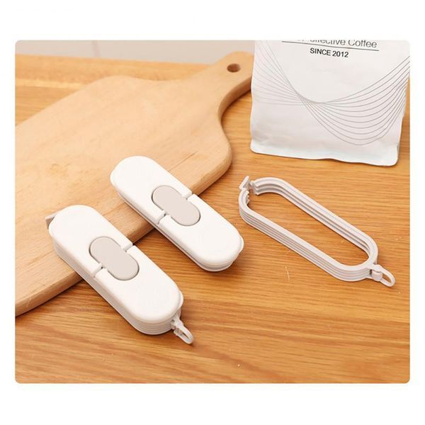 

bag clips kitchen double opening plastic seal with discharge nozzle zero food seasoning moisture-proof and fresh-keeping sealing clip
