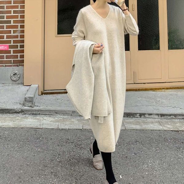 

long knee length sweater autumn long sleeve loose large, White;black