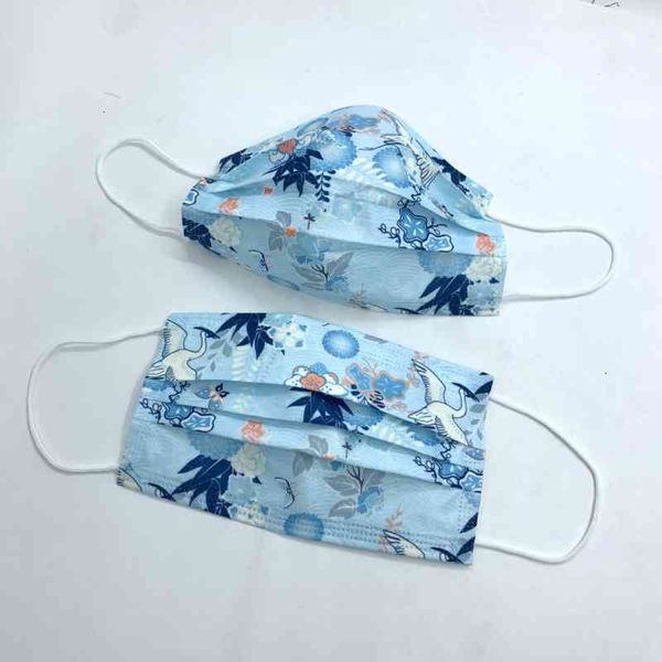 

printed cartoon blue crane 95 + face mask