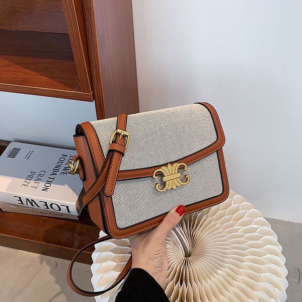 

design s 2021 new messenger tofu single shoulder korean version versatile high sense handbag