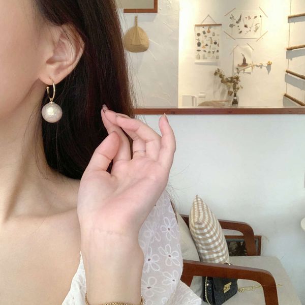 

s925 silver needle champaign gold temperament bright pearl and earrings, Black