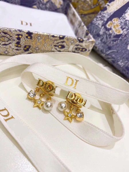 

70% off home dijia letter pearl star 925 silver needle female earrings jewelry high quality, Golden;silver