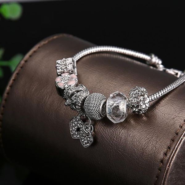 

charm bracelets luxury crystal big assorted beads for women heart pendant thick chain wrist bracelet girl christmas gift jewelry, Golden;silver
