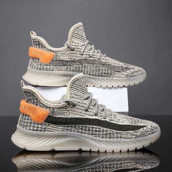 

2021 classic comfortable running shoes for mens breathable men's athletic shoes fly weave jogging shoe lightweight fashion black white