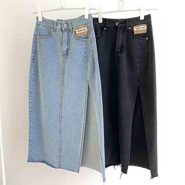 

korean version of the wild high-waisted slit black denim skirt in long section was thin a-line female skirts