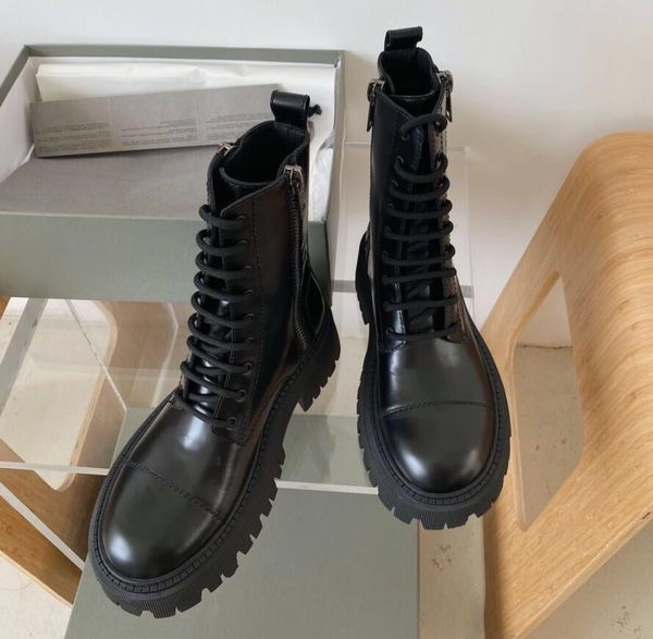 

women winter short boots business fashion brand british style ins real cowhide non-slip classic designer cool martin flat heel and thick sol, Black