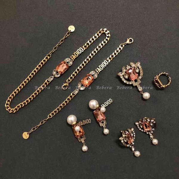 

21 year new set family diamond inlaid flower square diamond earring necklace bracelet ring brooch small fragrance, Silver