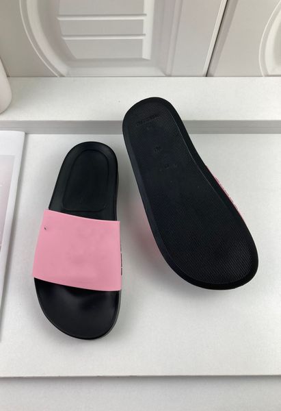 

stylish men and women slippers casual beach outdoor portable with designer size 35-45 65412341, Black