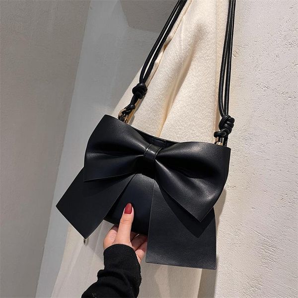 

evening bags ladies shoulder bag 2021 fashion autumn and winter sweet bow female retro single bucket women