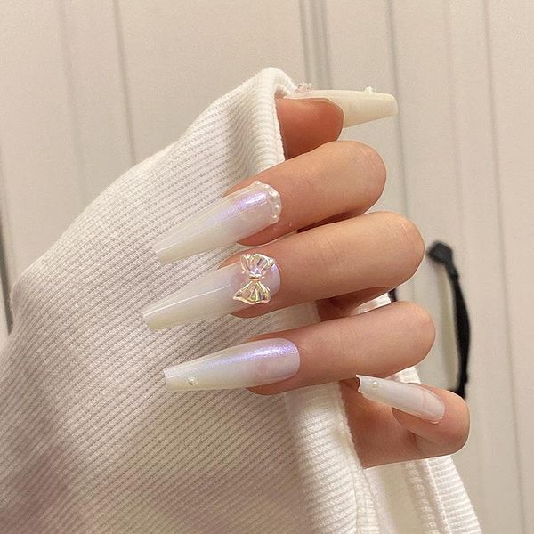 

false nails 24pcs fake with designs pearl white bow wear long paragraph fashion manicure patch wearable press on nials dl, Red;gold