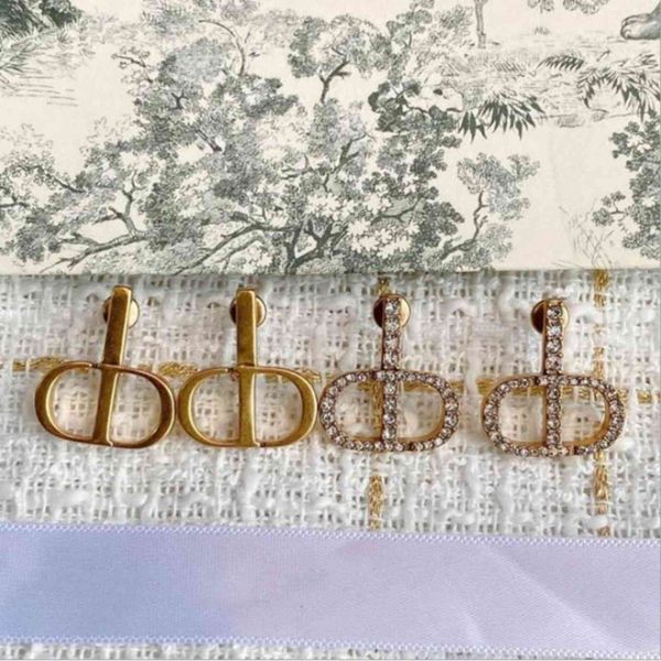 

design jewelry new letter versatile brass earrings 925 silver needle