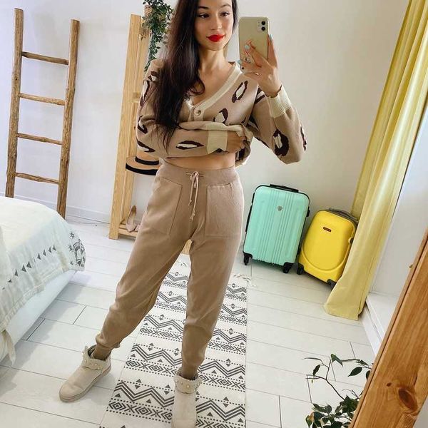 

leopard print knitted cardigan + two-piece harem pants four color 210930, White