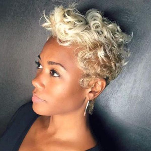 

synthetic wigs for women short curly with bangs natural light gold hair costume and daily use high-temperature wig, Black