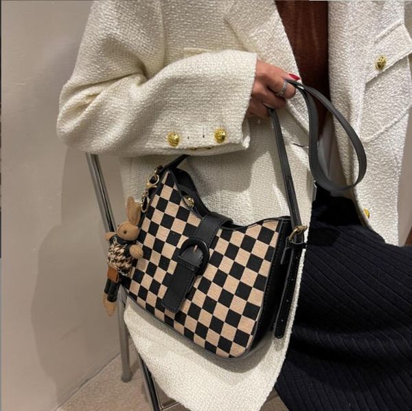 

wholesale personality check shoulder bags european and american popular checkerboard pattern women handbag sweet and lovely cartoon pendant