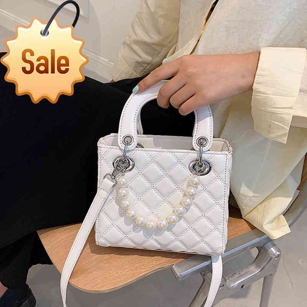 

bag women 2021 summer texture fashion women's handbag lingge pearl diana bag messenger women's bag trend