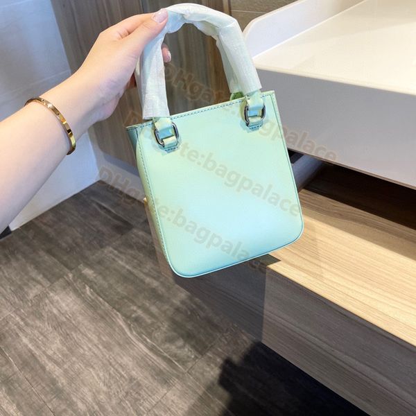 

mini women totes 16cm luxurys designers bags shoulder handbag messenger fashion handbags classic crossbody clutch purse wallet cross body