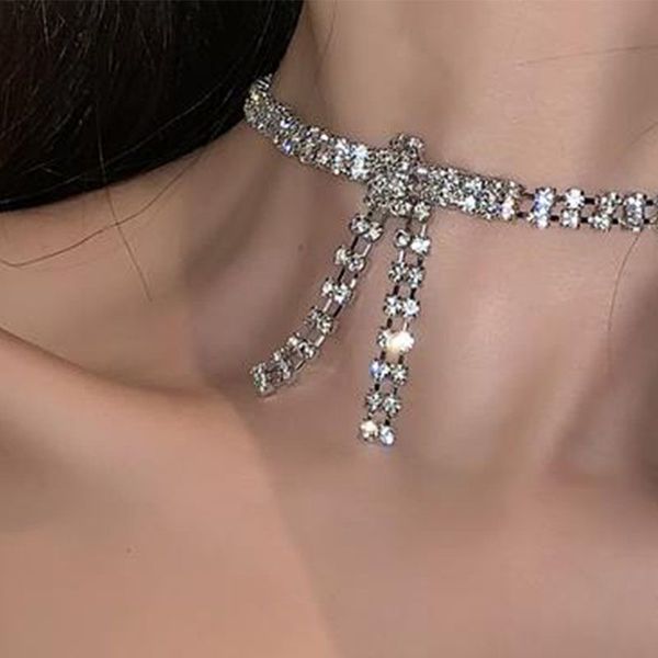 

new shiny rhinestone bowknot circle chain ladies necklace fashion statement accessory choker, Silver