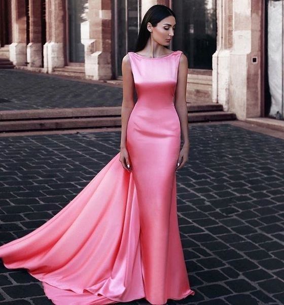 Einfache Satin-Meerjungfrau-formale Abendkleider 2023, rückenfrei, Naher Osten, Damen-Kleider für besondere Anlässe mit Wraps, Wassermelonen-Rosa-Abschlussballkleid, sexy Robe De Soriee