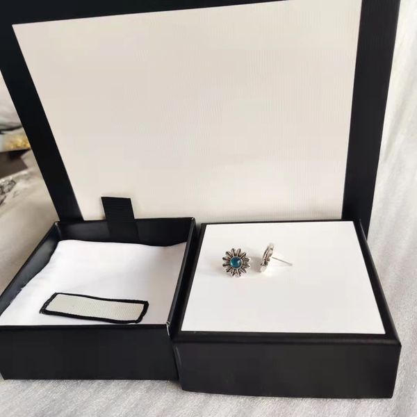 

luxury design earrings for woman retro simple silver-plated lover earring trend couple jewelry supply linkb