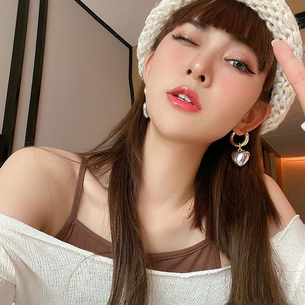 

dangle & chandelier aomu simple hit color stereoscopic heart baroque metal drop earrings for women winter autumn jewelry accessories, Silver