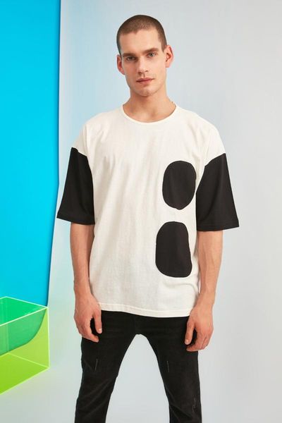 

men's t-shirts trendyol men oversize short sleeve applique detail t-shirt tmnss21ts0437, White;black