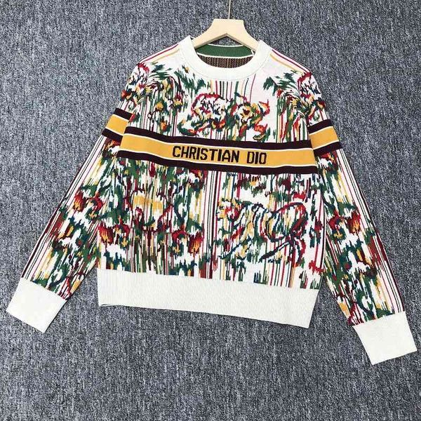 

2021 early autumn new temperament commuting ink jacquard raglan round neck pullover knitted sweater women's wear, White;black