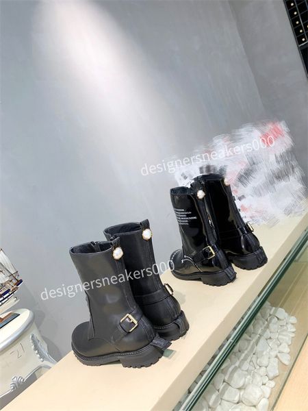 

2021 designer boots classic non-slip rois martin shoes nylon military desert combat short booties leather lining removable pouch rd211116, Black
