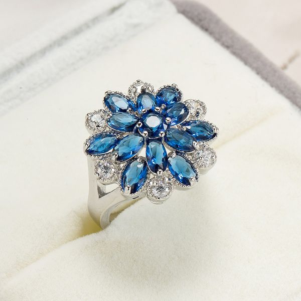 

jewelry fashion multi-layer flower popular hand simple blue zircon ring, Slivery;golden