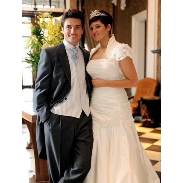 

limited flat skinny arrival wedding suits for men peaked lapel tailcoats formal groom 3 pieces groosmen slim fit men's & blazers, White;black