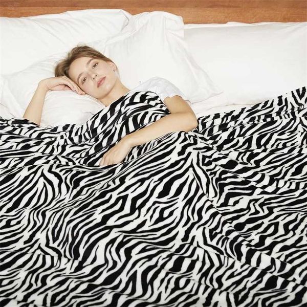 MerryLife lançam cobertor para sofá-cama Padrão impressão listrada chita zebra home têxtil flanela pelúcia macia de pelúcia enorme 211122