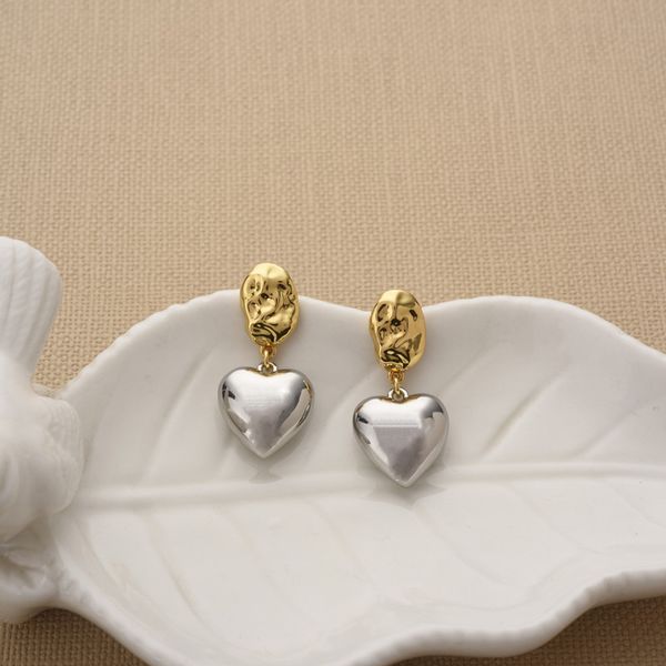 

design jewelry gold and silver contrast french stereo love lava earrings, Golden