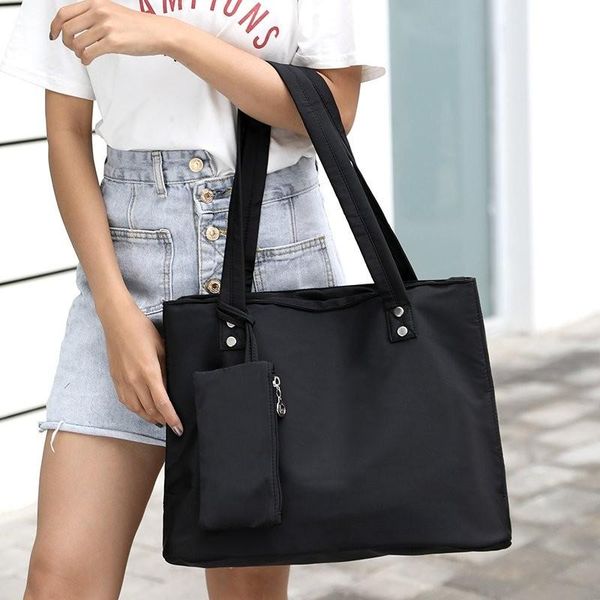 

duffel bags 2022 waterproof nylon travel bag yoga sports women's messenger fashion shopper