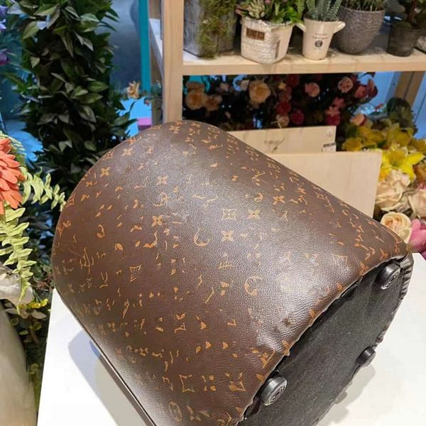 

household sundries luxury classic seat pu design letter pattern stool christmas gift