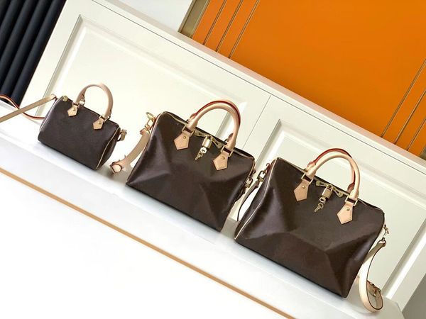 

classic fashion,handbags,luxurys designers bags,handbag,crossbody shoulder bags,071