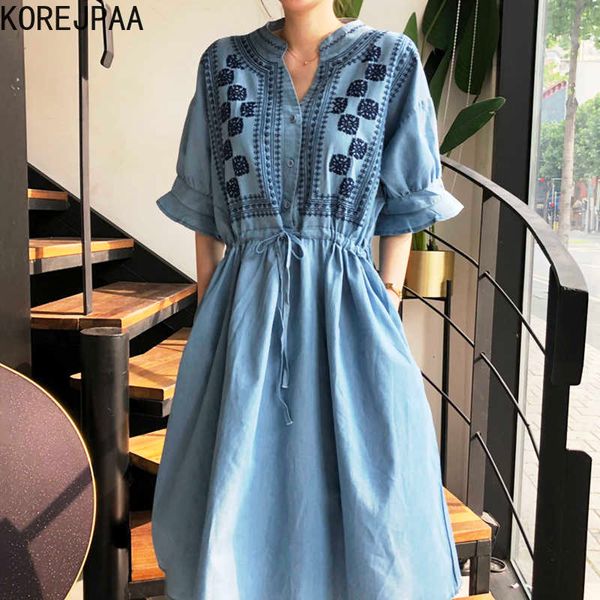 Korejpaa Frauen Kleid Sommer Koreanische Chic Vintage Elegante V-ausschnitt Stickerei Einreiher Kordelzug Ausgestellte Ärmel Vestidos 210526