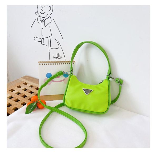 7colors Designer Girls Mini Handbags Kids Princess Change Purse Bambini Borse a tracolla casual Borsa a tracolla per bambini color caramella