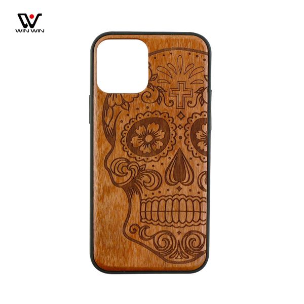 Casos de telefone do crânio masculino 2021 moda laser de madeira natural gravada capa de volta para iphone 6 7 8 mais 11 12 pro max