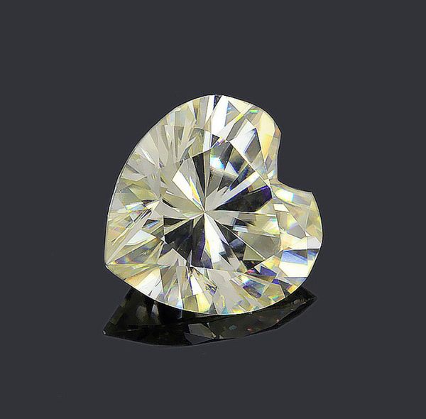 

heart cut moissanite loose diamond with box and certification for rings vvs1 gemstones excellent pass moissantester, Black