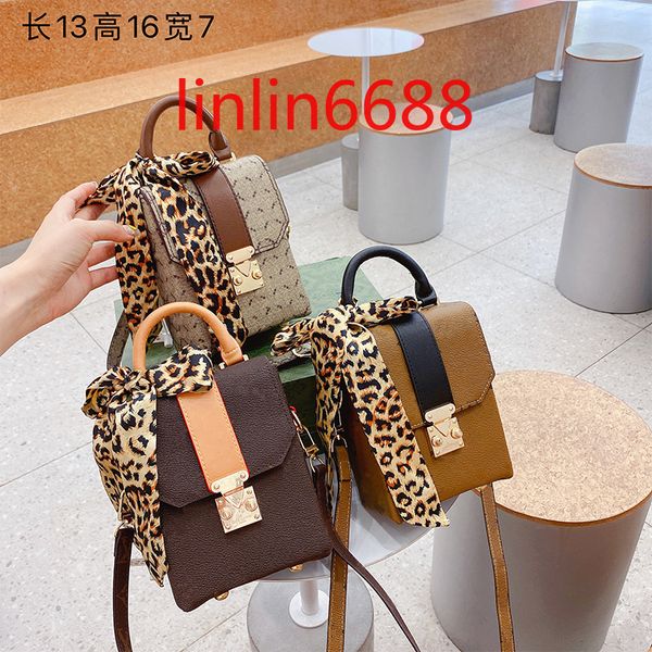 

international brand with logo foreign style small bag women's new trend fashion single shoulder small square bags simple #88075 messeng