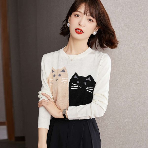 

embroidery crew neck long sleeve wool sweater for women, White;black