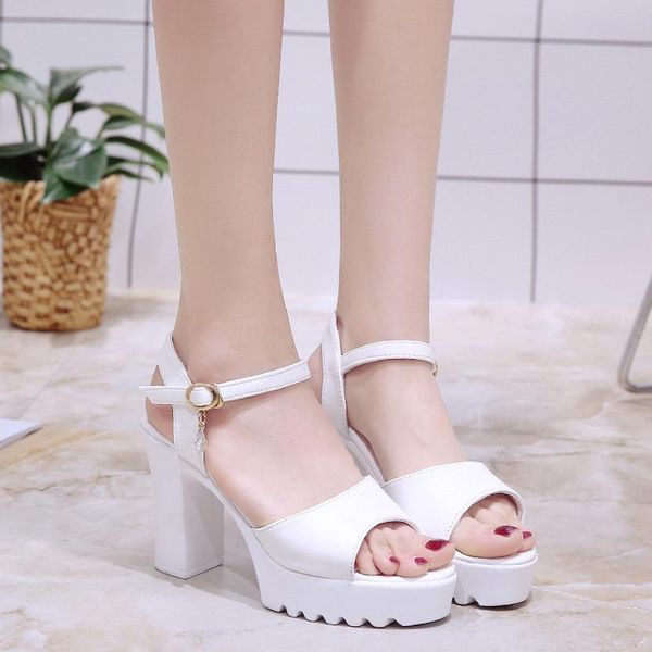 

dress shoes 2021 summer coarse-heeled female sandals one-character buckle with fish mouth water drill pendant high-heeled women's, Black