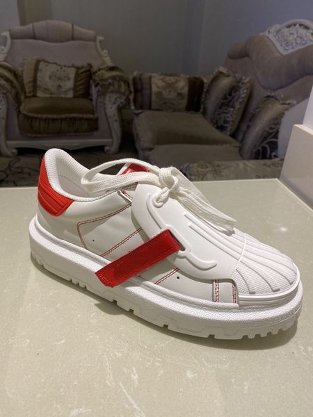 

designer luxury sneakers men and women reflective casual shoes women sneakers party velvet calfskin mixed fiber sneakers mh0330, Black