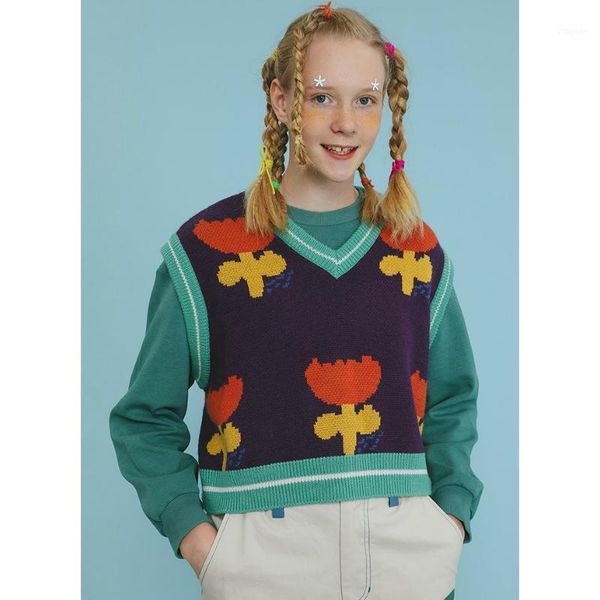 

students girls women's floral embroidery knitted sweaters sleeveless vest 2021 winter warm v-neck female jumpers pullovers1, Black;white