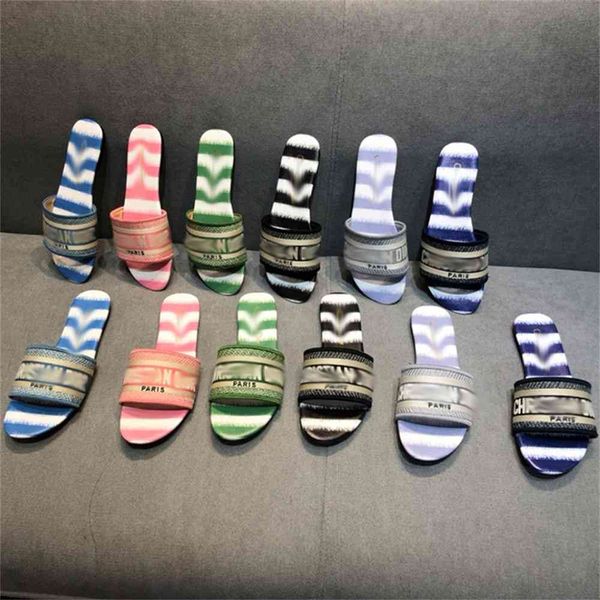 

80% off outlet store summer new family letter embroidery beach flat slippers women's large slipper, Black