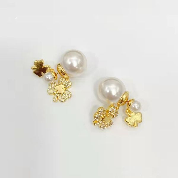 

charms / di home pearl clover full diamond earrings women's fashion naked simple light luxury earrings accessories, Golden