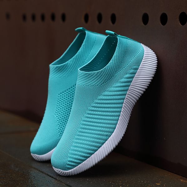 

sport running shoes women mesh breathable walking sneakers comfortable white fashion casual sneakers chaussure femme with size 36-42