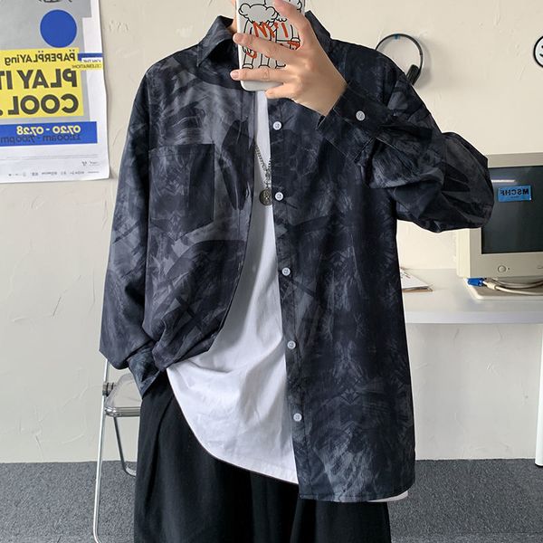 

spring, summer and autumn loose retro flower hong kong style joker chess shirt male jacket, White;black