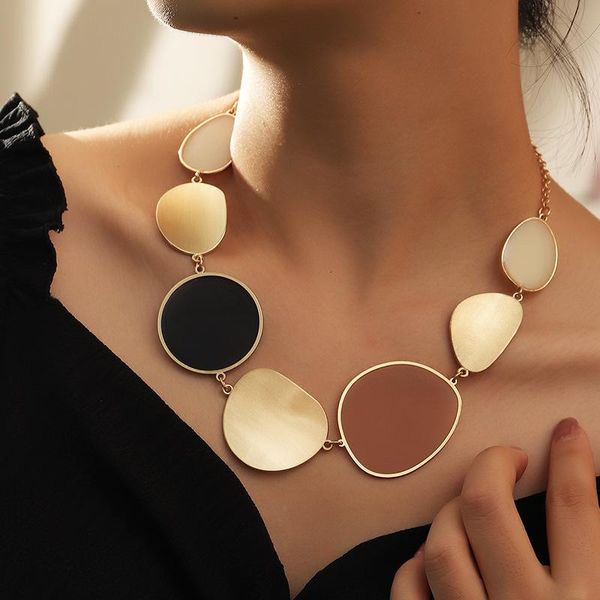 

chokers retro geometric metal round choker necklace girl exaggerated big wafer pendant necklaces for women unique punk jewelry wholesale, Golden;silver