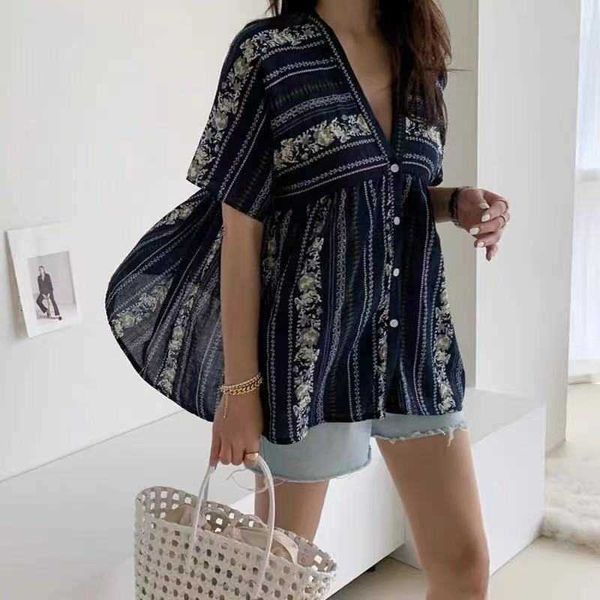 

indie folk chic summer clothing loose wild v neck short sleeve button up shirt women embroidery floral blouse fashion 210610, White